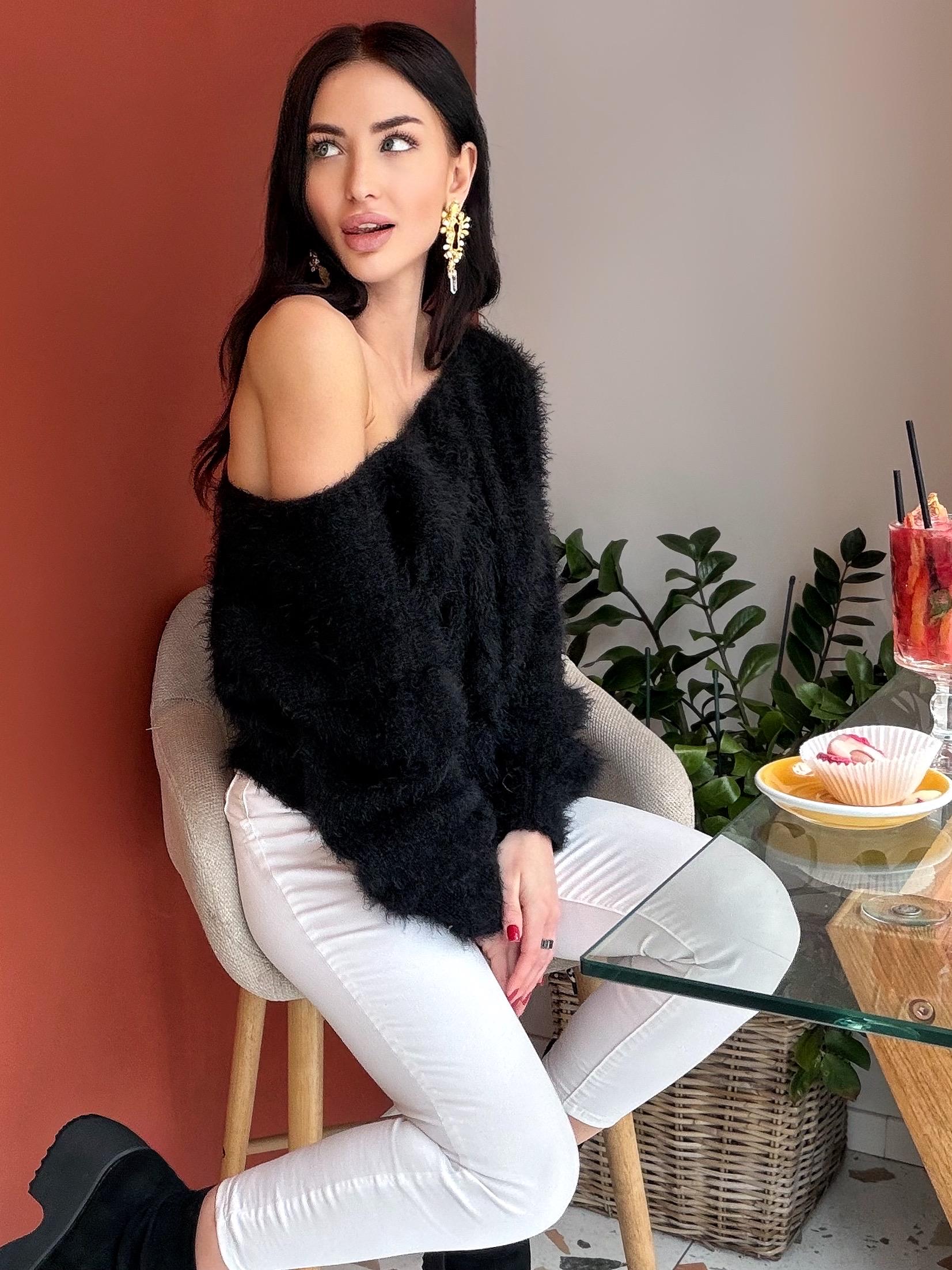 Black soft fluffy wool-free sweater Hand knit body friendly sweater Open back Deep neckline Fluffy pullover Loose fit V-neck angora wool