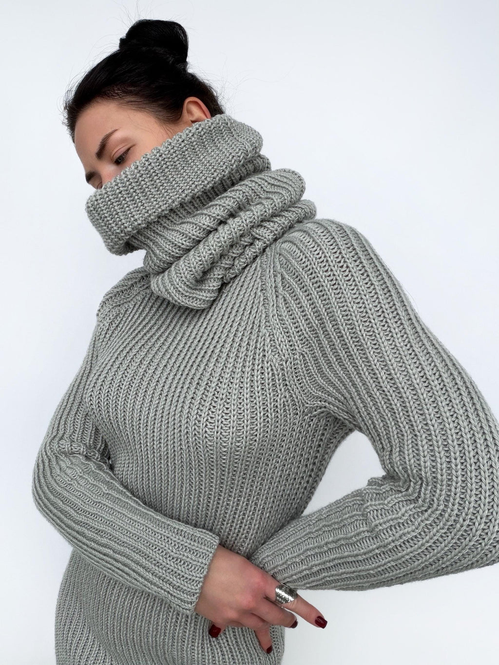 Large handmade merino wool grey Sweater turtleneck Big high collar long sleeves sweater dress Chunky knit wool pullover Womens