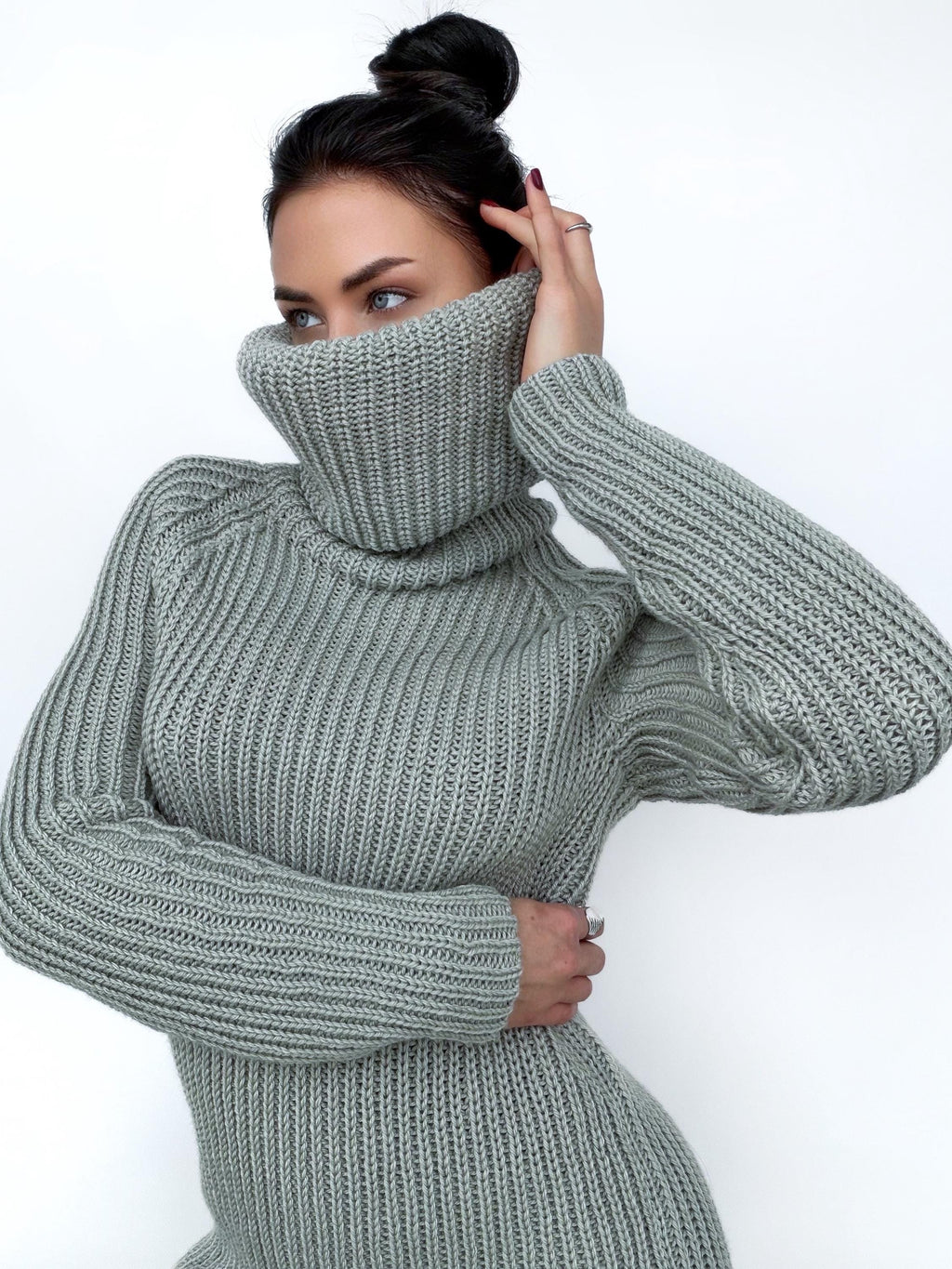 Custom order Large handmade merino wool mixture Sweater turtleneck Big high collar long sleeves sweater Chunky knit wool pullover unisex