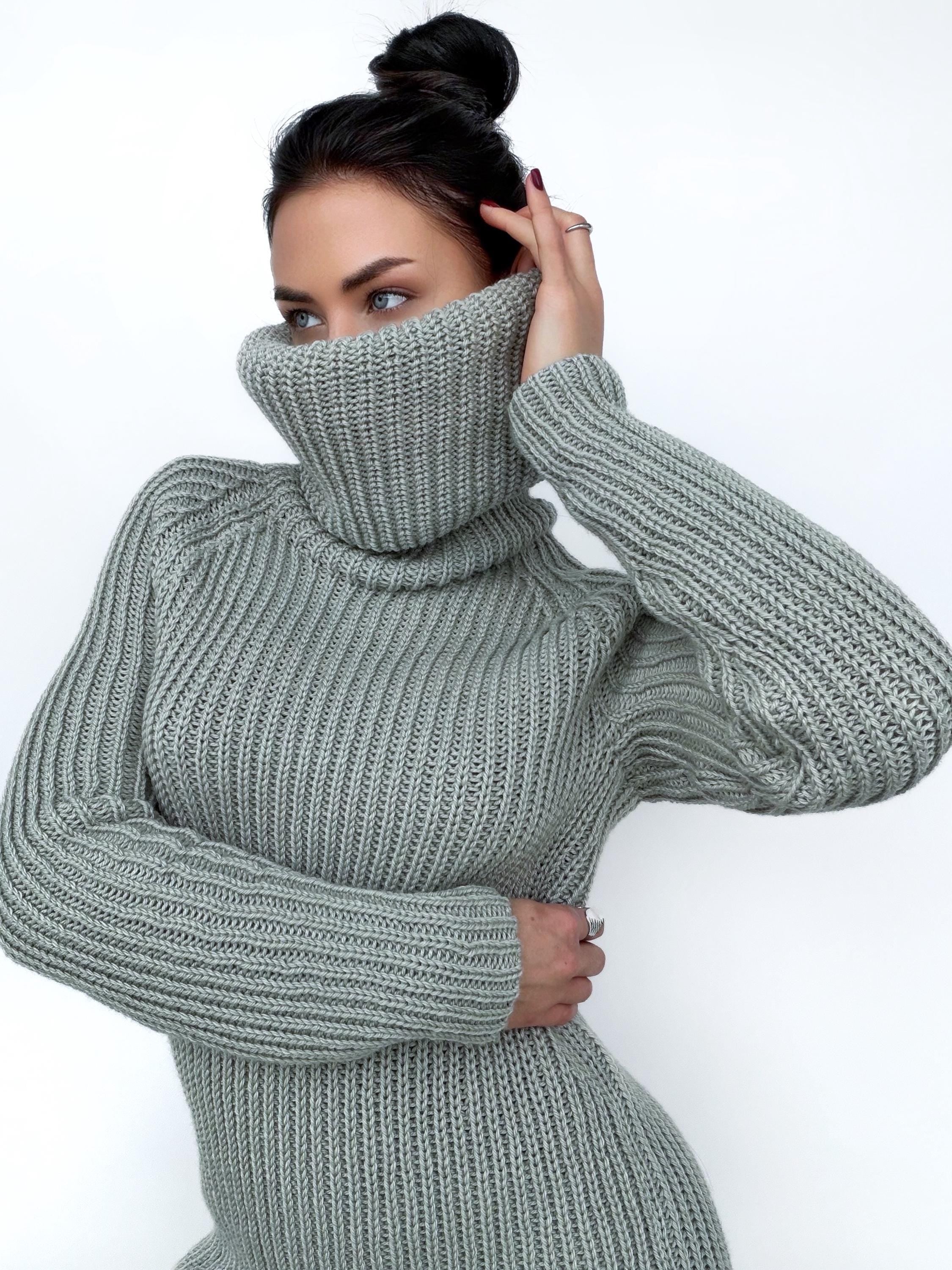 Custom order Large handmade merino wool mixture Sweater turtleneck Big high collar long sleeves sweater Chunky knit wool pullover unisex