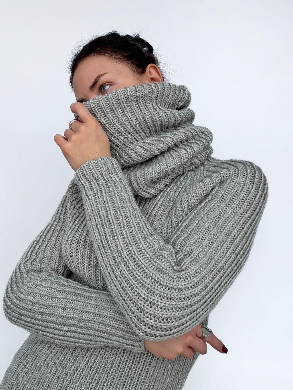 Custom order Large handmade merino wool mixture Sweater turtleneck Big high collar long sleeves sweater Chunky knit wool pullover unisex