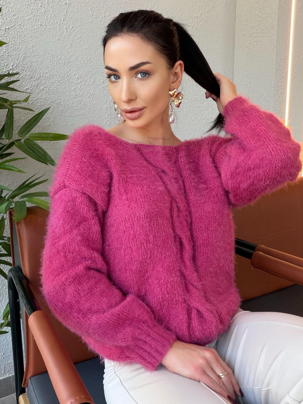 Fluffy fuchsia hand knit body friendly pink rouse open back sweater V - Deep neckline Knit emerald fluffy pullover Oversized V-neck