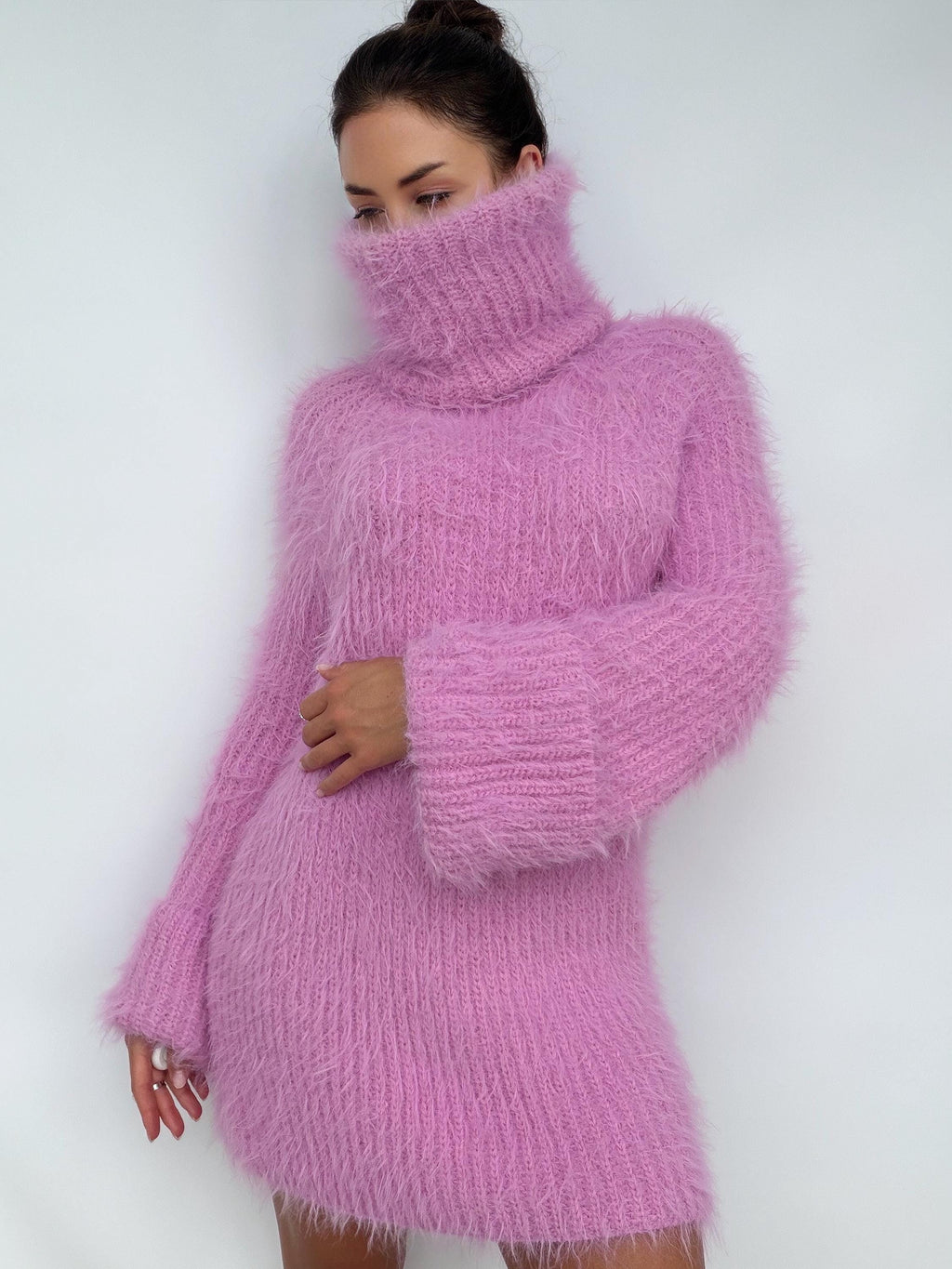 Chunky Knit Large Turtleneck Sweater Dress, Soft Light Pink Merino Wool Pullover, Oversized High Collar Winter Tunic, Handcrafted Knitwear