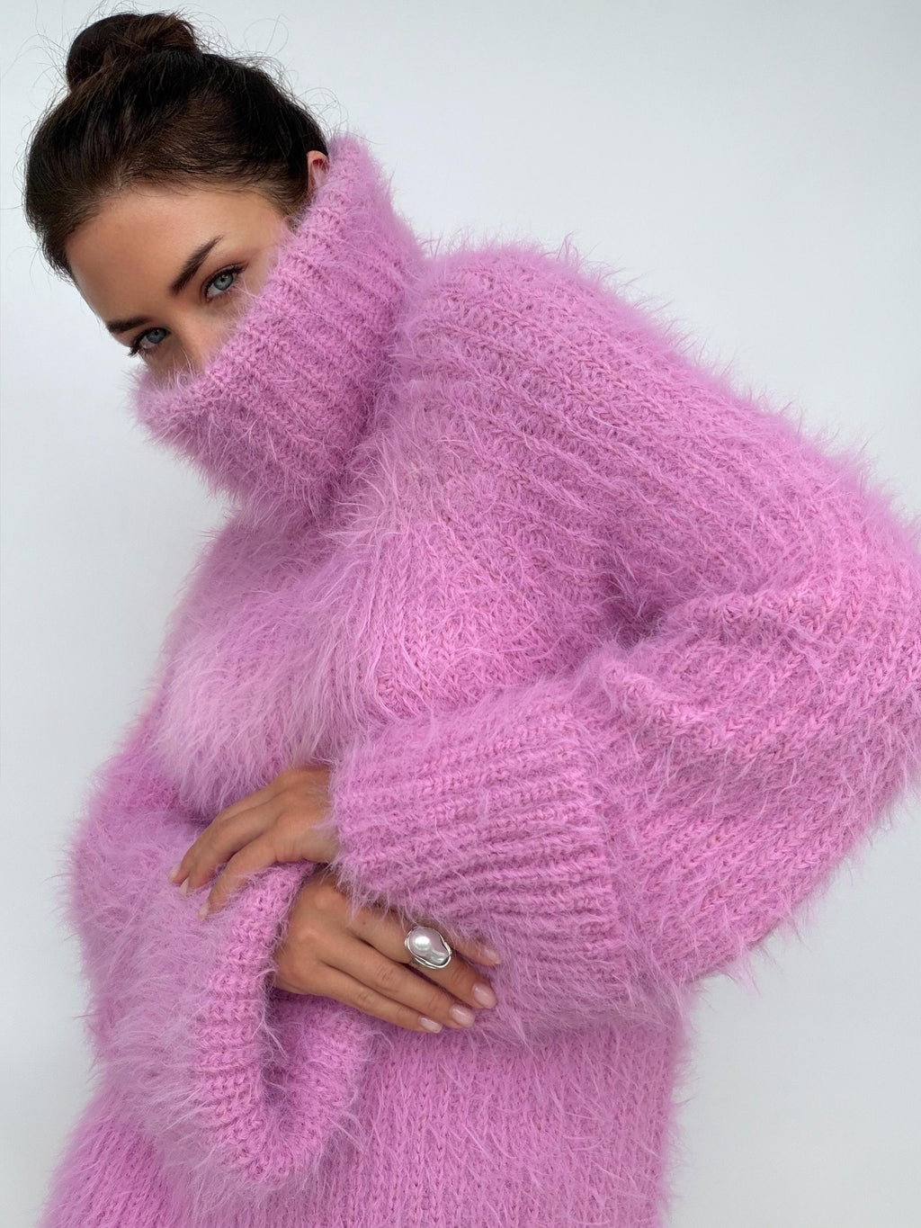 Chunky Knit Large Turtleneck Sweater Dress, Soft Light Pink Merino Wool Pullover, Oversized High Collar Winter Tunic, Handcrafted Knitwear