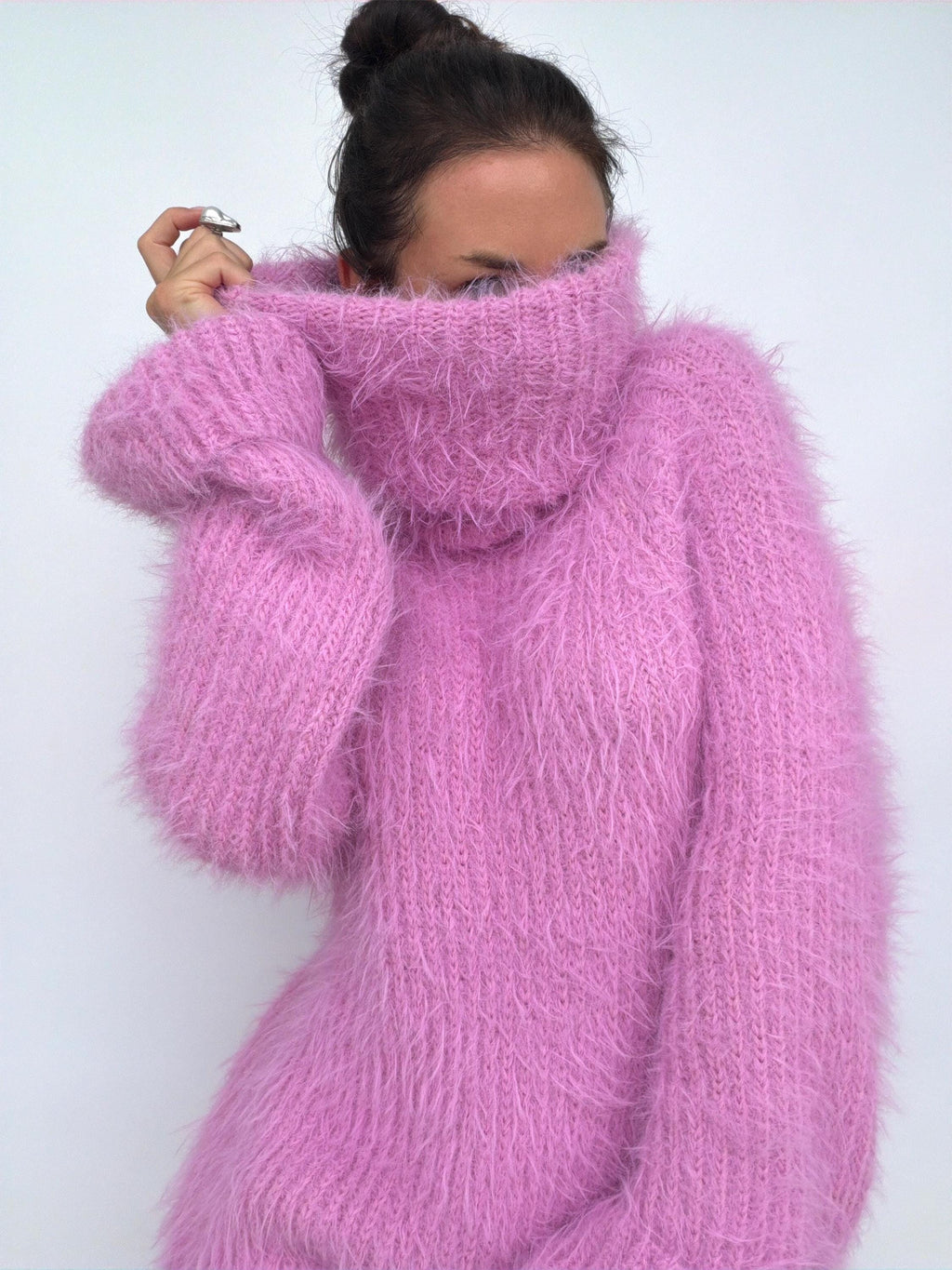 Chunky Knit Large Turtleneck Sweater Dress, Soft Light Pink Merino Wool Pullover, Oversized High Collar Winter Tunic, Handcrafted Knitwear