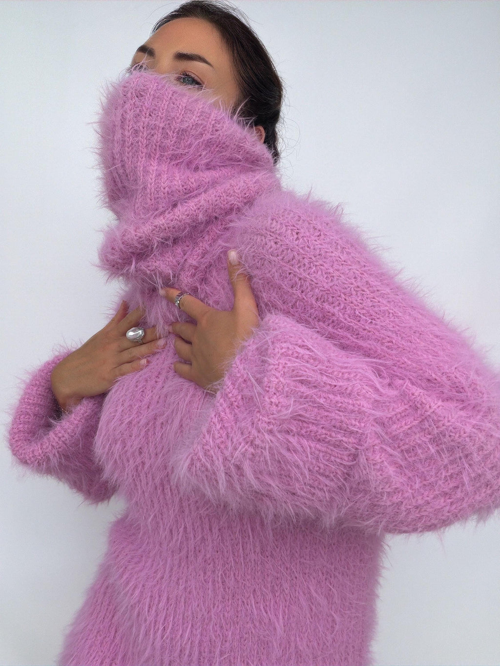 Chunky Knit Large Turtleneck Sweater Dress, Soft Light Pink Merino Wool Pullover, Oversized High Collar Winter Tunic, Handcrafted Knitwear