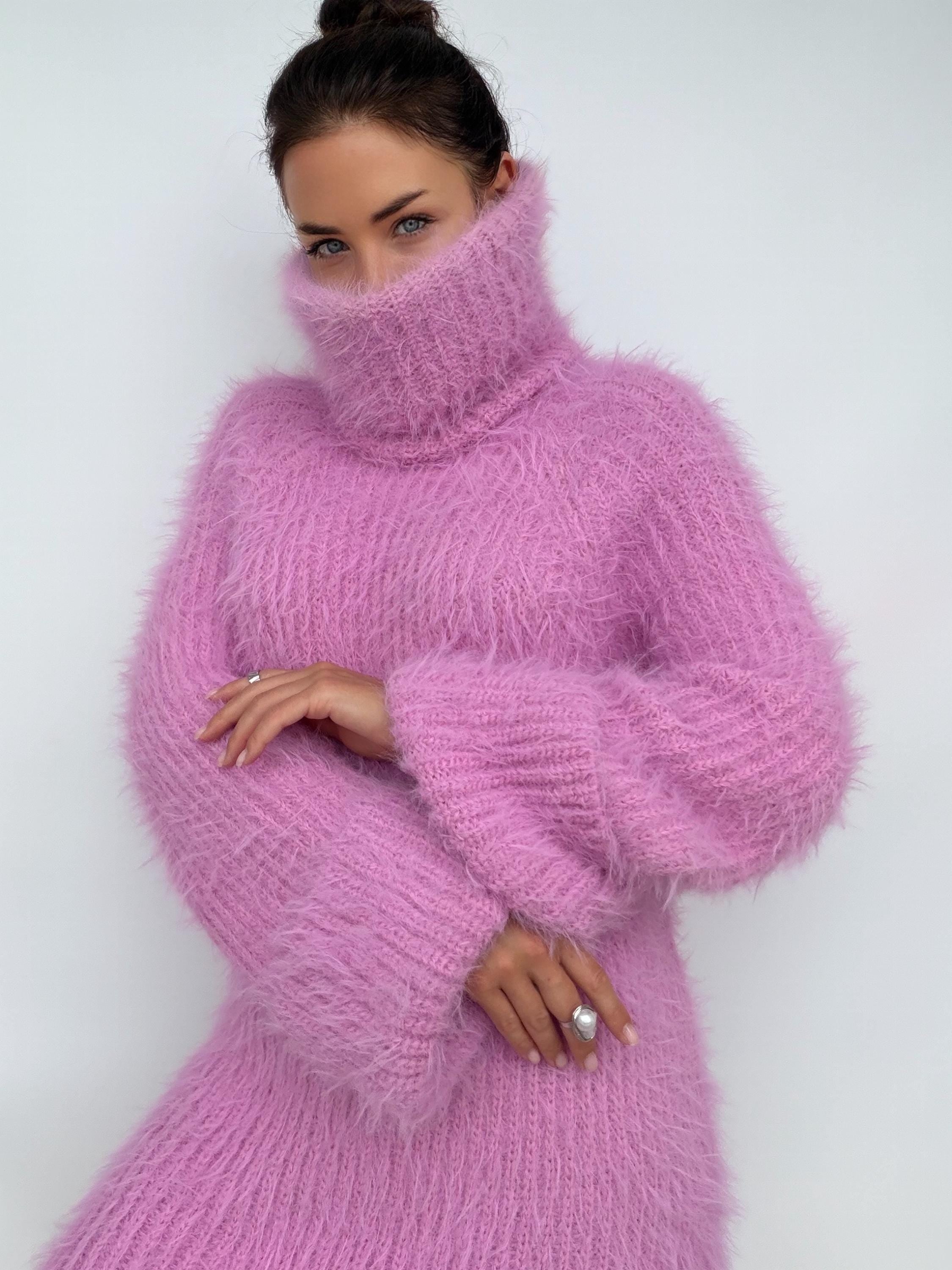Chunky Knit Large Turtleneck Sweater Dress, Soft Light Pink Merino Wool Pullover, Oversized High Collar Winter Tunic, Handcrafted Knitwear