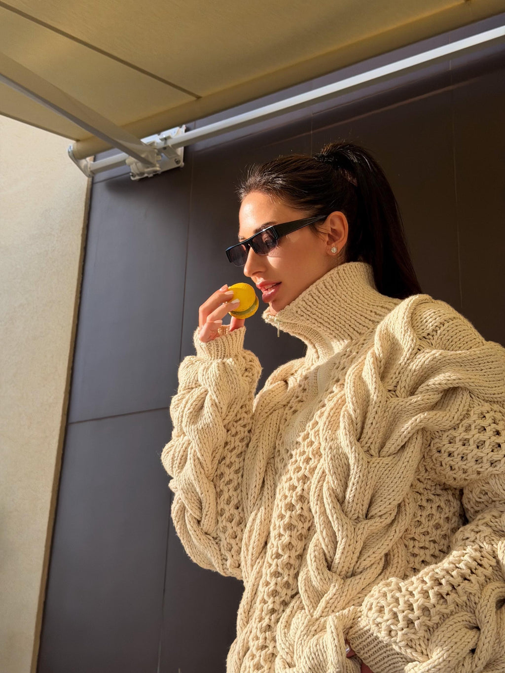 Chunky cable knit chunky 100% merino wool sweater turtleneck Hand knit soft pastel beige pullover High collar Warm oversize sweater unisex